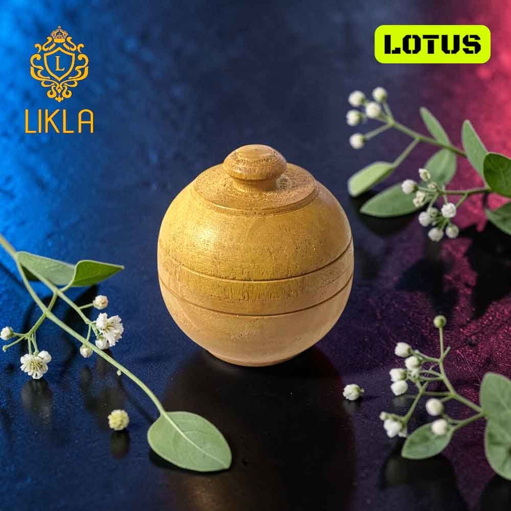 Likla Lotus Solid Perfume